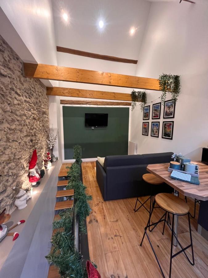 Le Nid D'Isa Bed & Breakfast Увилер Екстериор снимка