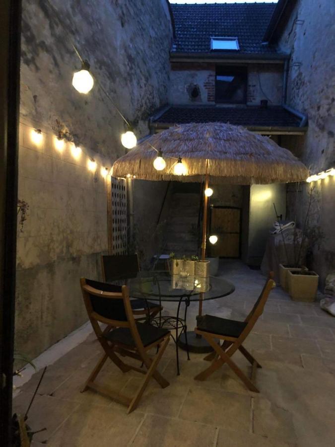 Le Nid D'Isa Bed & Breakfast Увилер Екстериор снимка