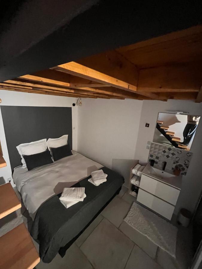 Le Nid D'Isa Bed & Breakfast Увилер Екстериор снимка
